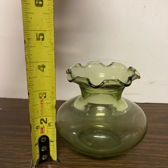 Accents Vintage Green Glass Bud Vase Poshmark